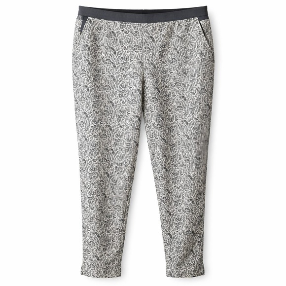 Tommy Bahama Pants - TOMMY BAHAMA Everyday Active All-Over Leaf Print Pant Sz M Pull-On Stretch EUC!